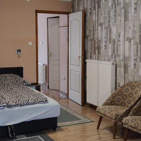 Apartman Edit Harkany Exterior photo